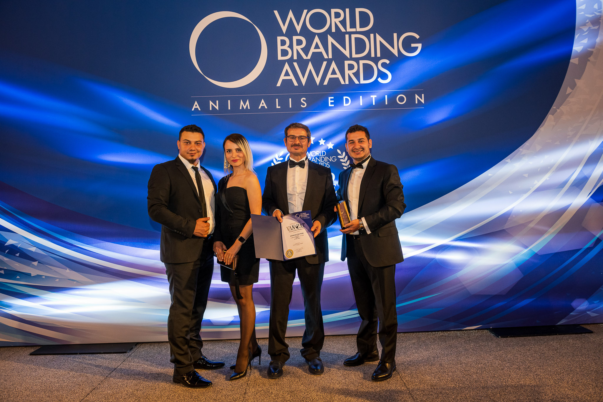 20190703_225012_world_branding_awards_animalis_8056